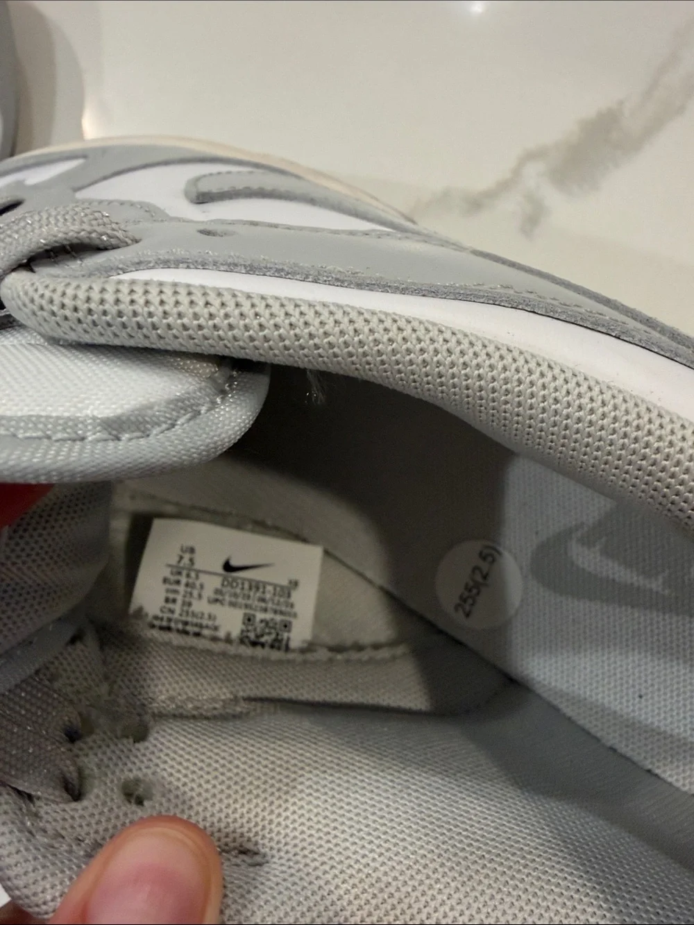 Nike clean low